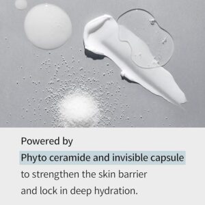 "Lightweight and non-greasy texture of ILLIYOON Ceramide Ato Lotion"