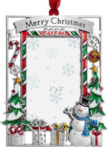 “GUOER 2025 Christmas Tree Ornament with 2x3 snowflake photo frame insert hanging on Christmas tree”